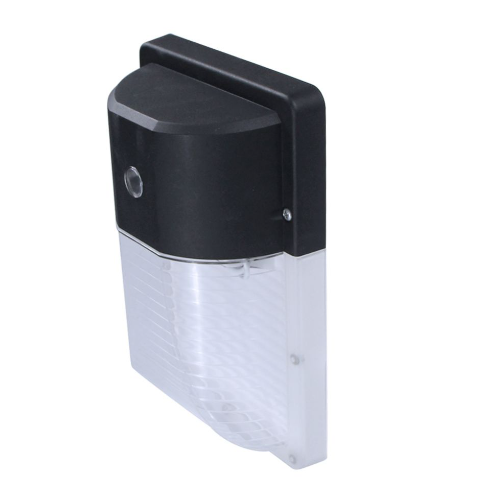 LED Mini Wall Pack, 13W, 5000K, 1765L, IP 65 Rated, 120-277V, With Photocell