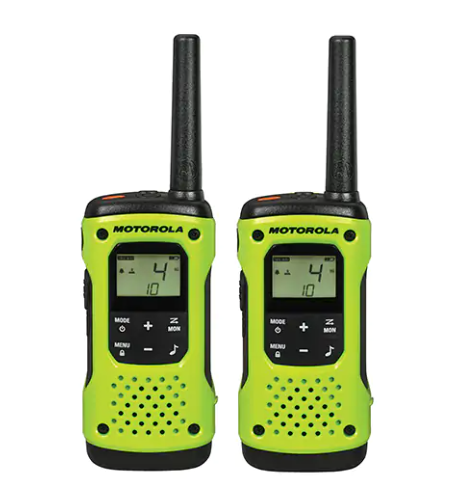 Motorola T600 H2O Two-Way Talkabout Radios, UHF/GMRS/FRS Radio Band, 22 Channels, 56 km Range